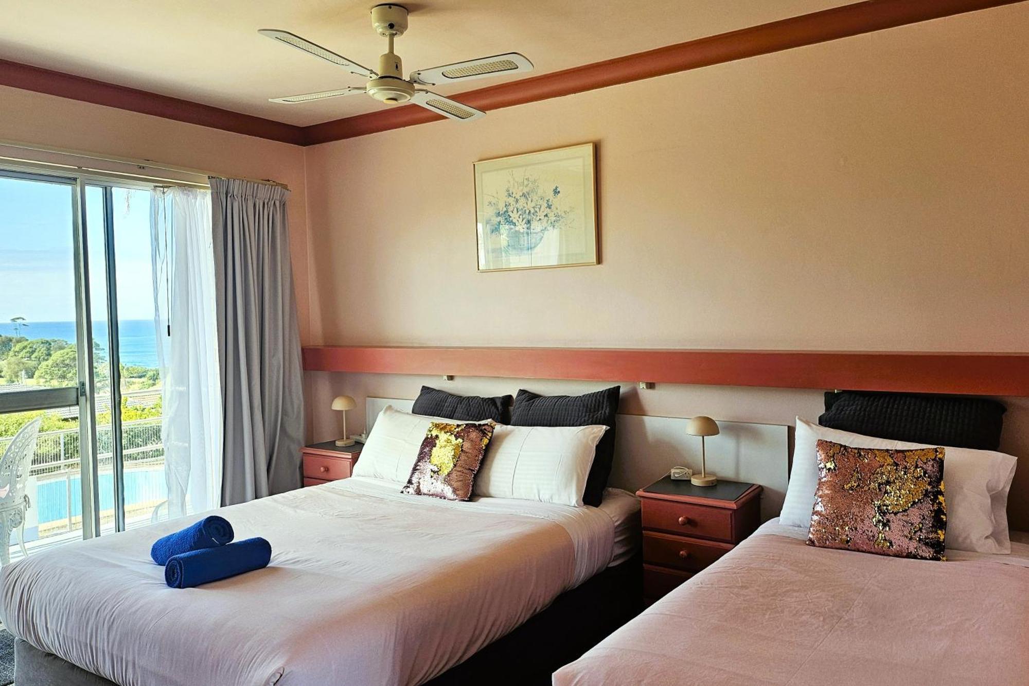 Mollymook Ocean View Motel Rewards Longer Stays -Over 18S Only (Adults Only) 외부 사진